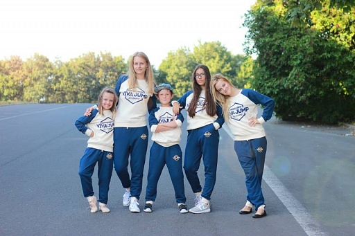 NOVÉ teplákovky VIVAjump